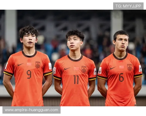 U23国足官方阵型：平行442，王钰栋搭档拜合拉木，胡荷韬右边前卫